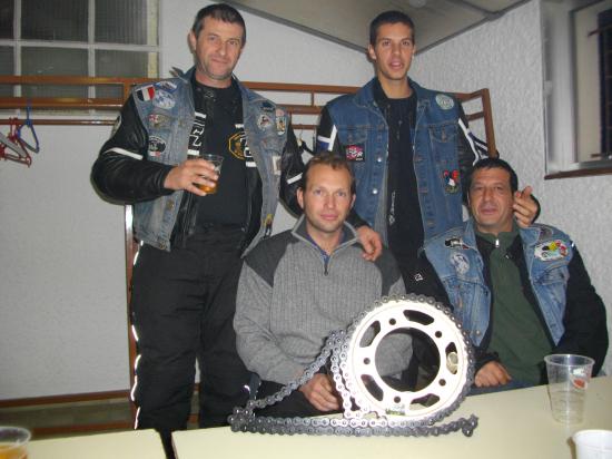 Le trophée des GOUPILS moto club le plus loin 820 Km