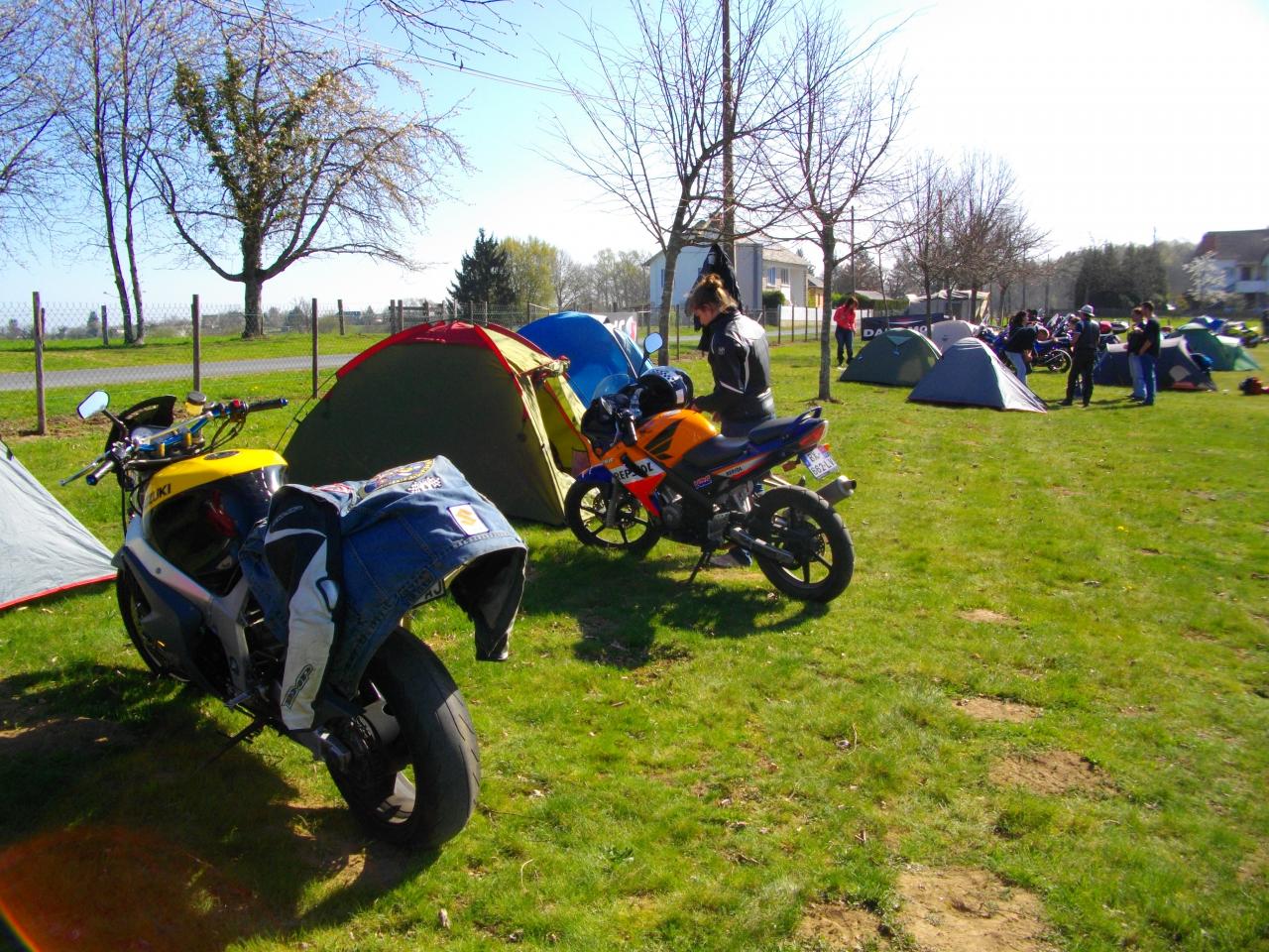 LA MEULE A DEB ET LE PIEGE A PTI-SUISSE. 