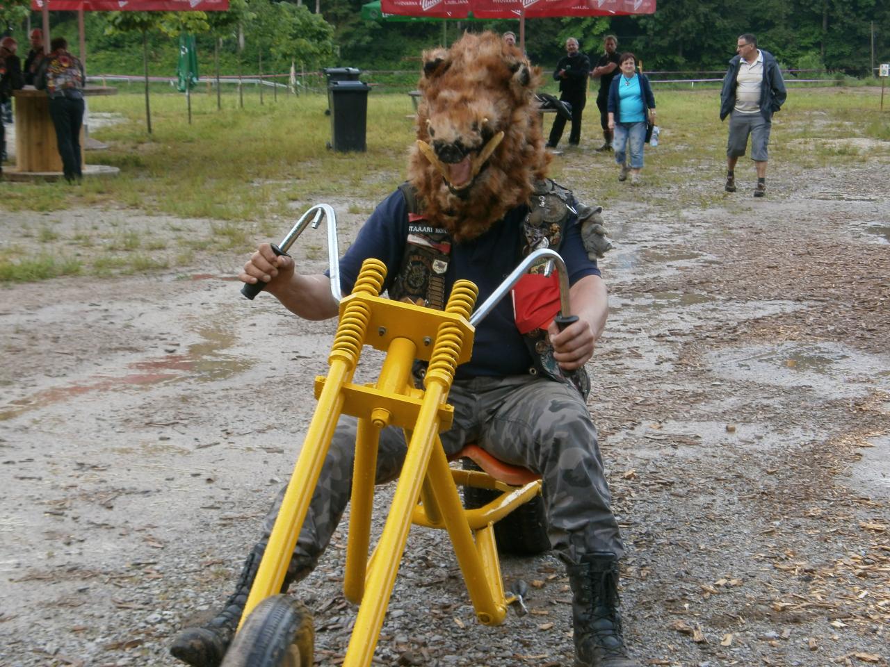 IL FAUT DE LA CUISSE